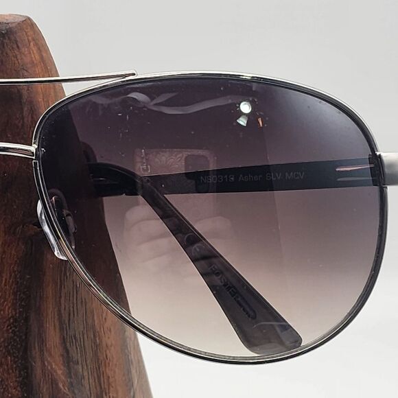 Foster Grant Asher Silver & Black Aviator Sunglasses main image 10